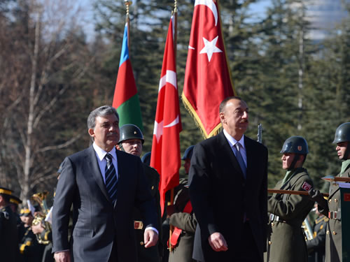 11. Cumhurbaşkanı Gül’denAzerbaycan Cumhurbaşkanı Aliyev’e Taziye Telefonu